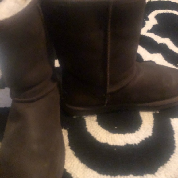 Boots - Picture 4 of 4